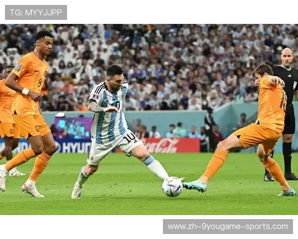 世界杯梅西能否用一次“不看人传球”制造必进球？