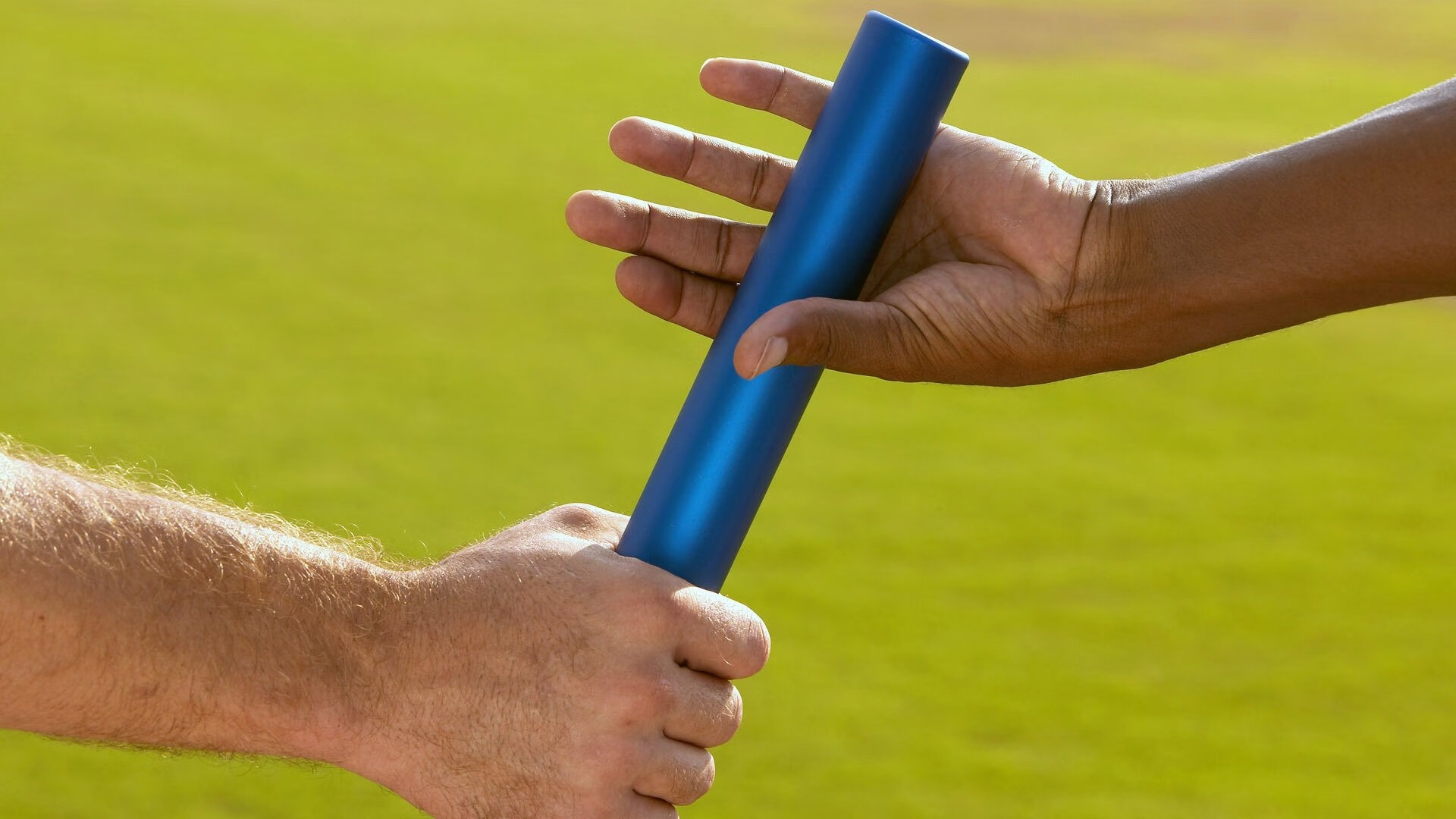 国家体育装备中心发布冬季项目训练服标准规范，冬季体育训练服是什么样的